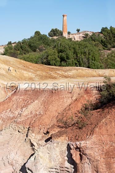 IMG_6322-Edit.jpg - Tower overlooking disused copper mine